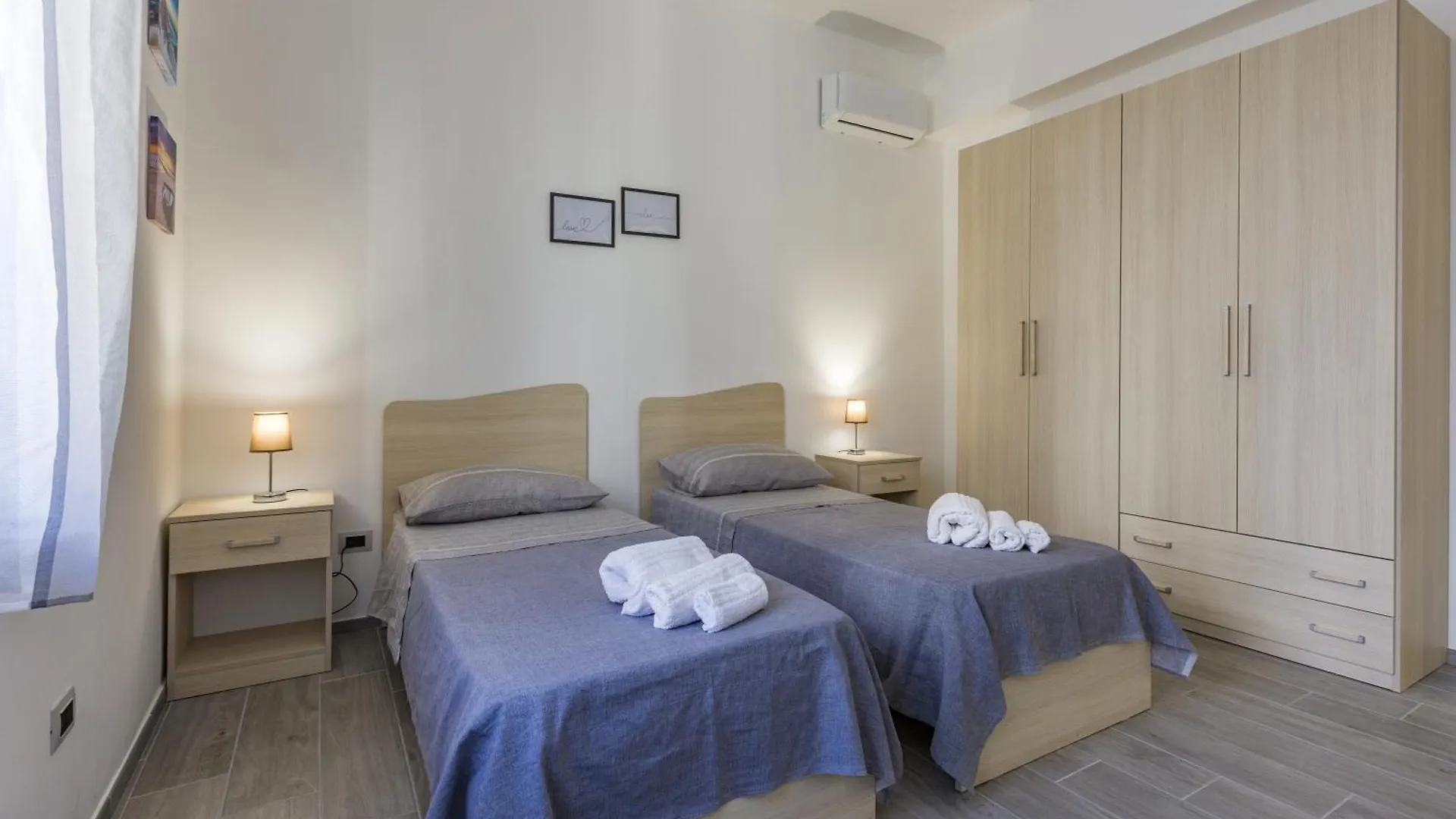 Casa Gioiosa A Due Passi Dal Mare Apartment Gioiosa Marea