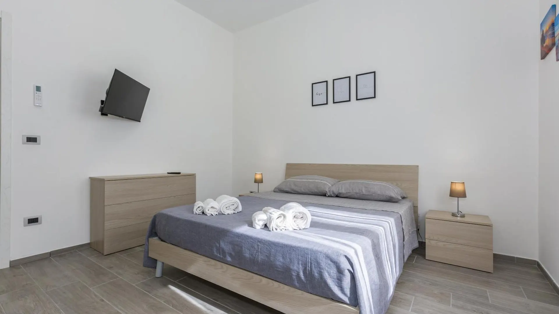 Casa Gioiosa A Due Passi Dal Mare Apartment Gioiosa Marea