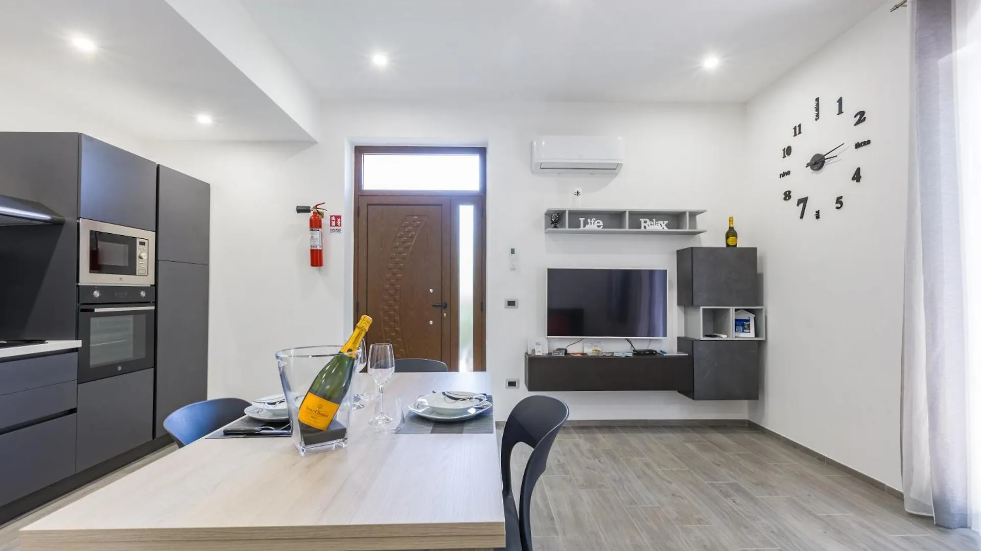 Casa Gioiosa A Due Passi Dal Mare Apartment Gioiosa Marea 0*,  Italy